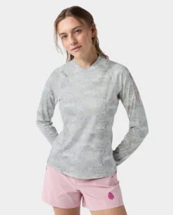 STIO Women's Hylas Crew LS -STIO CLOTHING 100395 051 1