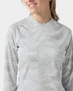 STIO Women's Hylas Crew LS -STIO CLOTHING 100395 051 6