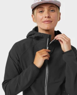 STIO Women's Sidecut Tech Hoodie -STIO CLOTHING 100445 102 1 80c1cb0f 3b2b 46d5 8974 1a58bd4690ec