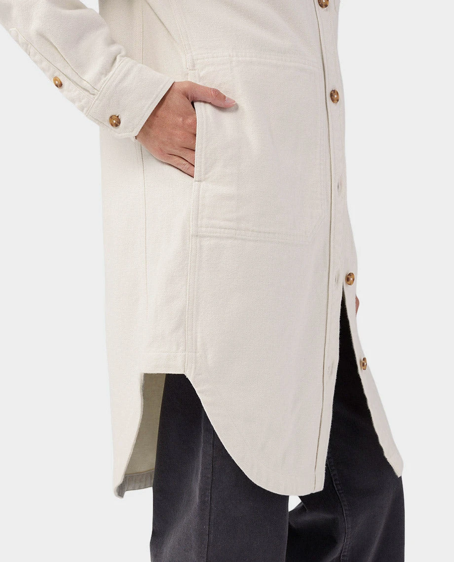 STIO Women's Bevel Flannel Overshirt 6 STIO Women's Bevel Flannel Overshirt - Image 4