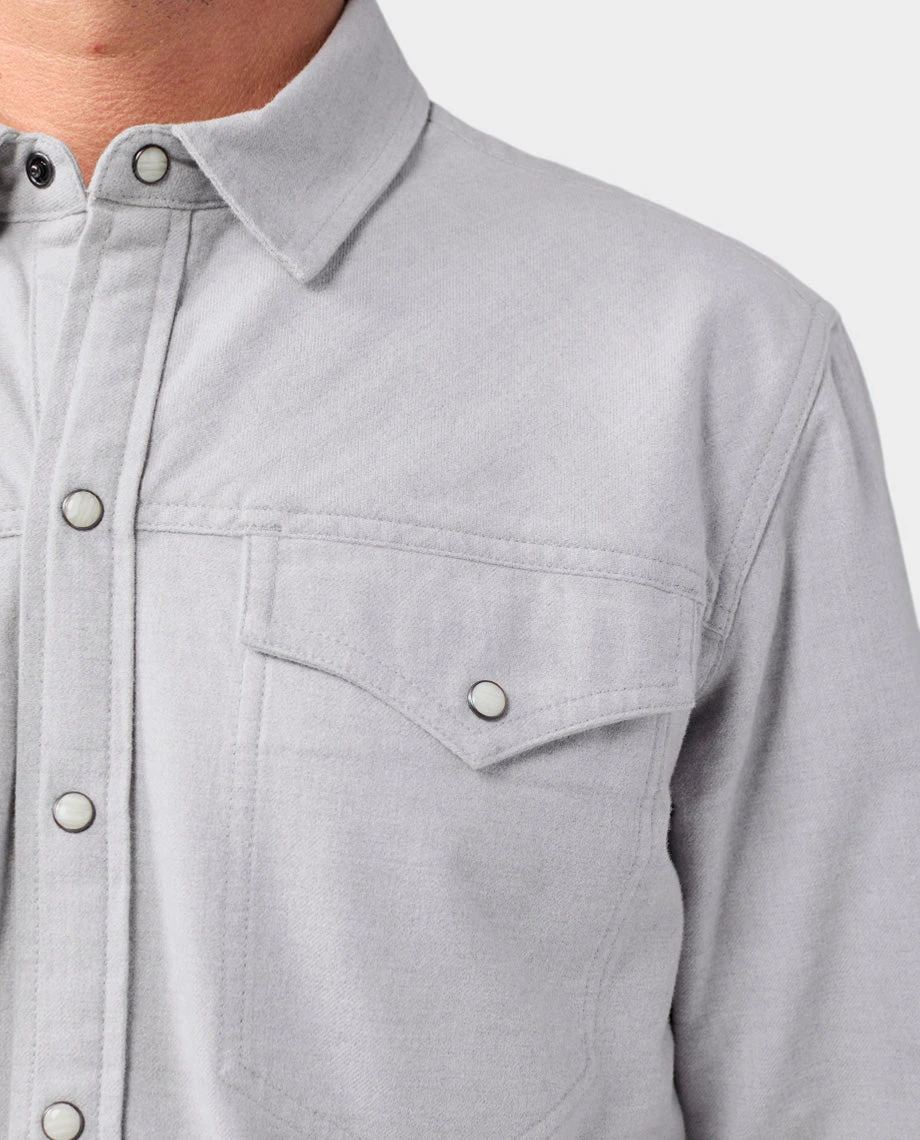 STIO Men's Slipstone Midweight Flannel Shirt 8 STIO Men's Slipstone Midweight Flannel Shirt - Image 6