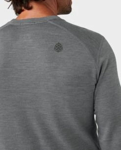 STIO Men's Basis PeakWool Midweight Crew LS -STIO CLOTHING 200691 021 4 6ecc35e0 4636 4d94 b1bf 23e6cd23c245