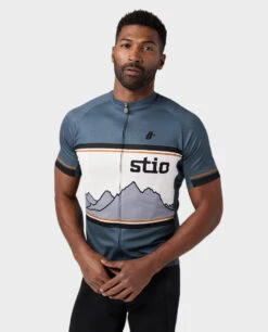 Men's Stio® Team Jersey SS -STIO CLOTHING 200766 420 3 96ac50a8 8b61 4d8a a909 2ae06802059f