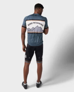 Men's Stio® Team Jersey SS -STIO CLOTHING 200766 420 4 fc2cc998 3252 44e6 accb b6020b4bddaa