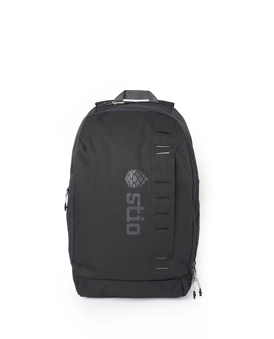 STIO Basin Daypack 25L 3 STIO Basin Daypack 25L