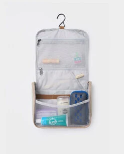 STIO Basin Hanging Dopp Kit -STIO CLOTHING 400348 260 2 ALT 13d3c3b0 ff7a 49dd 9e86 6cd807dc3cc9