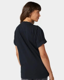 STIO Bucking Jack Crest Tee -STIO CLOTHING 400409 001 4