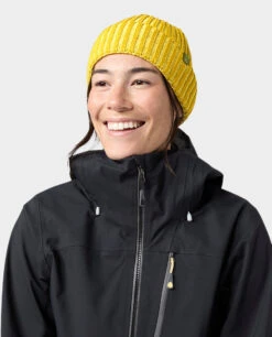 STIO Luca Beanie -STIO CLOTHING 400573 730 639a22a0 288f 4664 ab2a d7dec2dd6f54