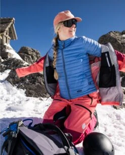 STIO Women's Pinion Down Sweater 40 STIO Women's Pinion Down Sweater -STIO CLOTHING PDP Lifestyle tile Women s Pinion Down Sweater 6ff487dd 968f 47e4 8242 c0641946c3d1